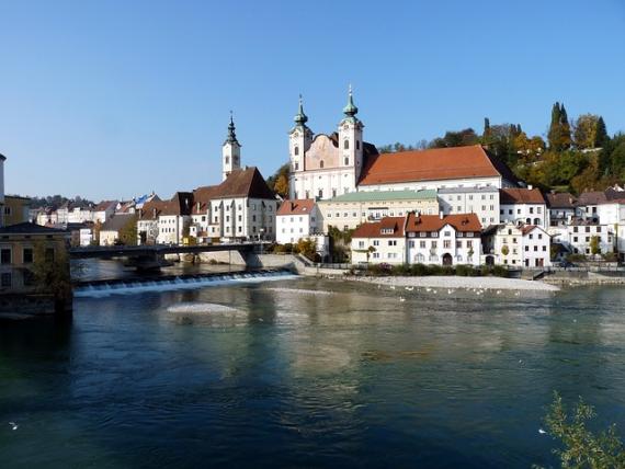 Suchen Sie ein Übersetzungsbüro in Steyr / Oberösterreich? Übersetzungsbüro Steyr