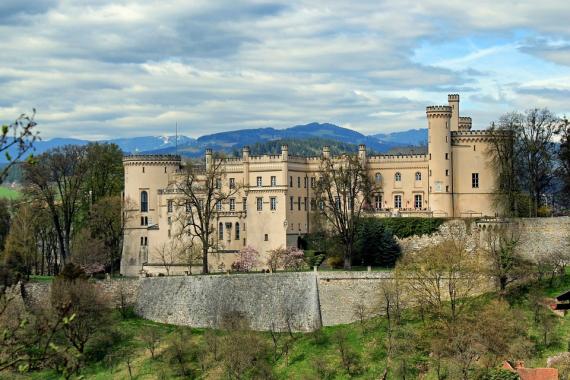 Suchen Sie ein Übersetzungsbüro in Wolfsberg / Kärnten? Übersetzungsbüro Wolfsberg Kärnten