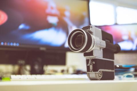 Audiovisuelle Übersetzungen Audiovisuelle Übersetzung