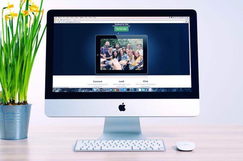 Einfache Werkzeuge, um eine Webseite aufzubauen